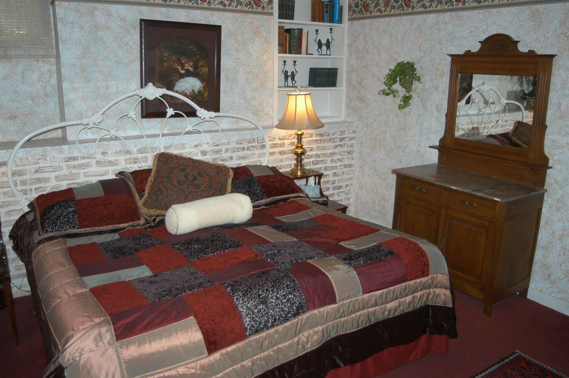 Bard'S Inn Cedar City Bagian luar foto
