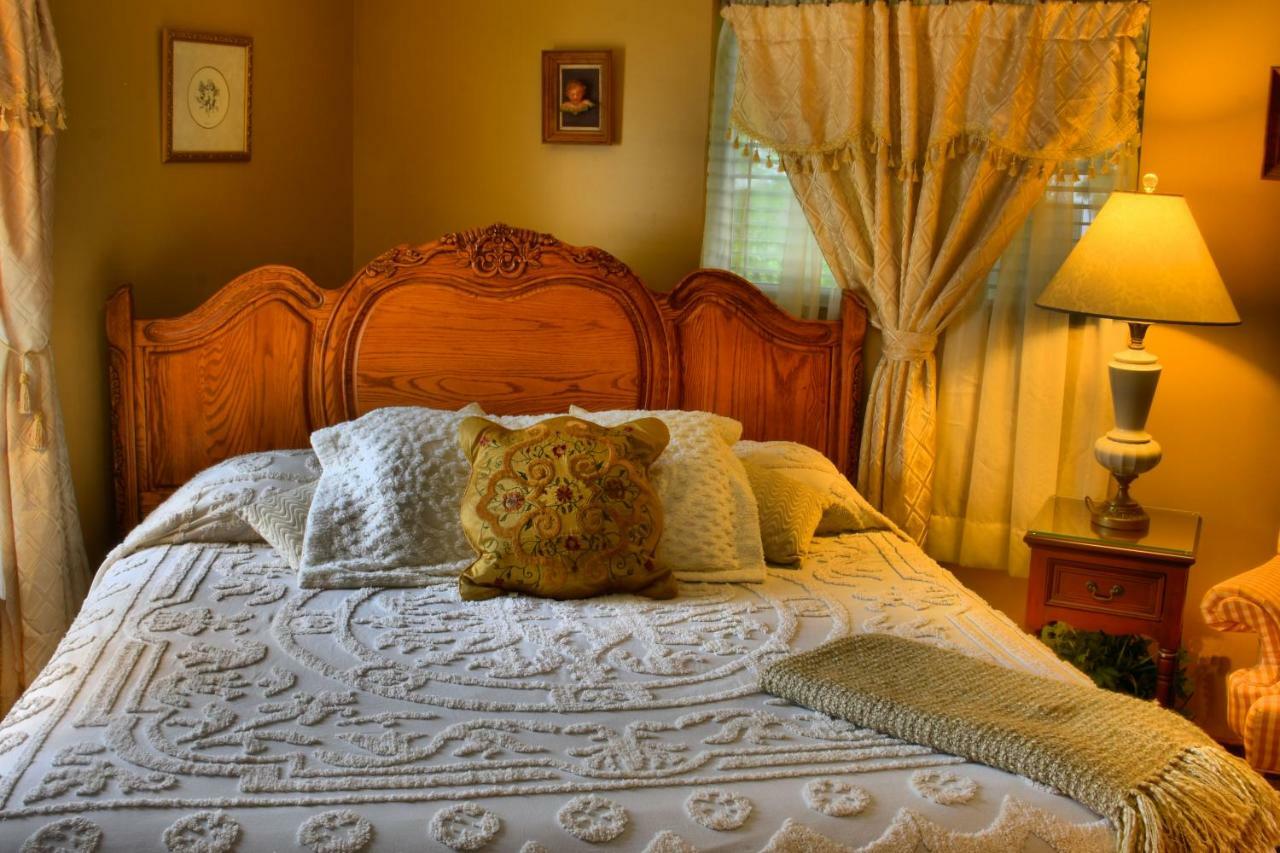 Bard'S Inn Cedar City Bagian luar foto