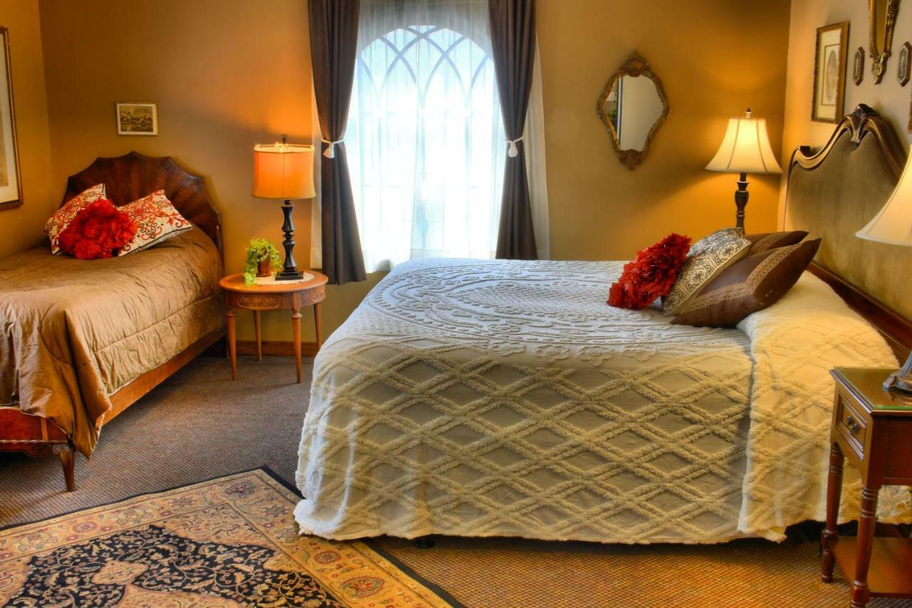 Bard'S Inn Cedar City Bagian luar foto